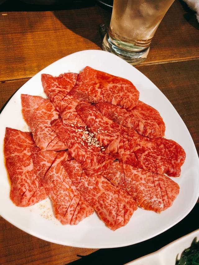 炭火焼肉 笑びす - サブ画像1
