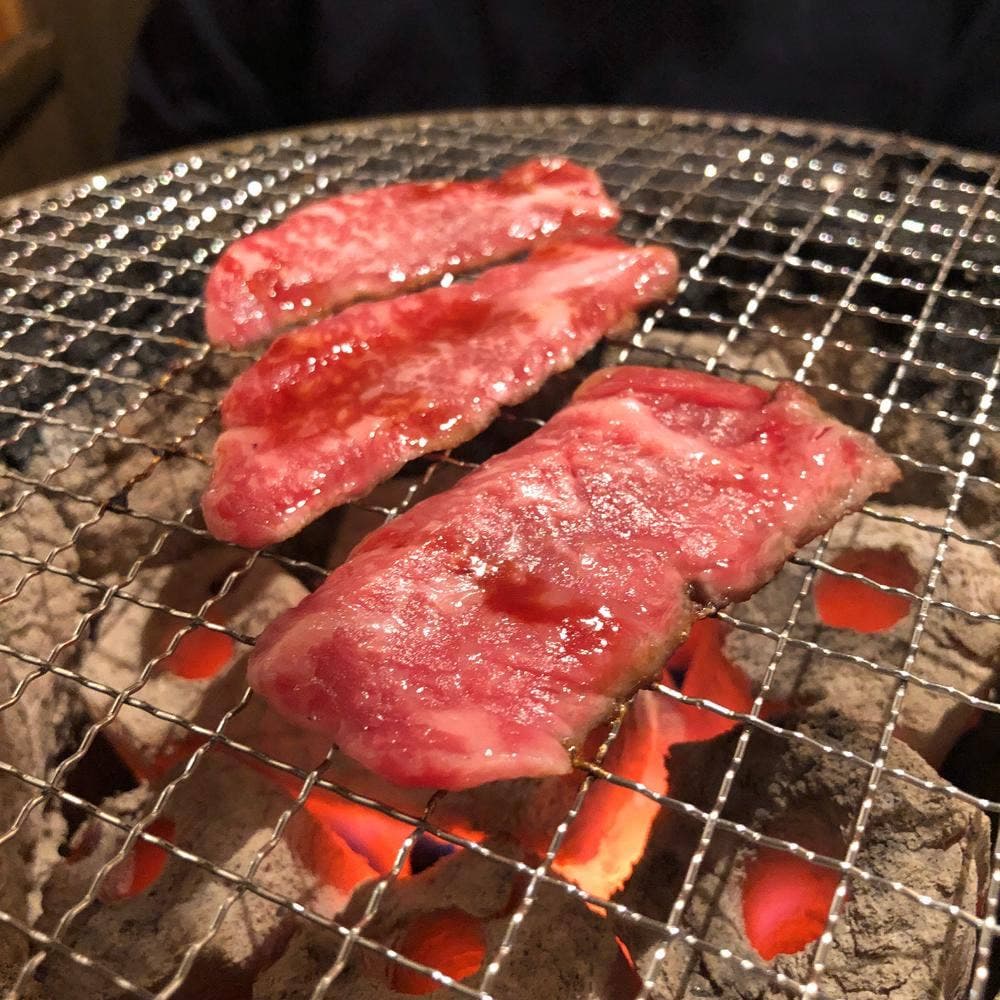 焼肉・ホルモン 七輪亭