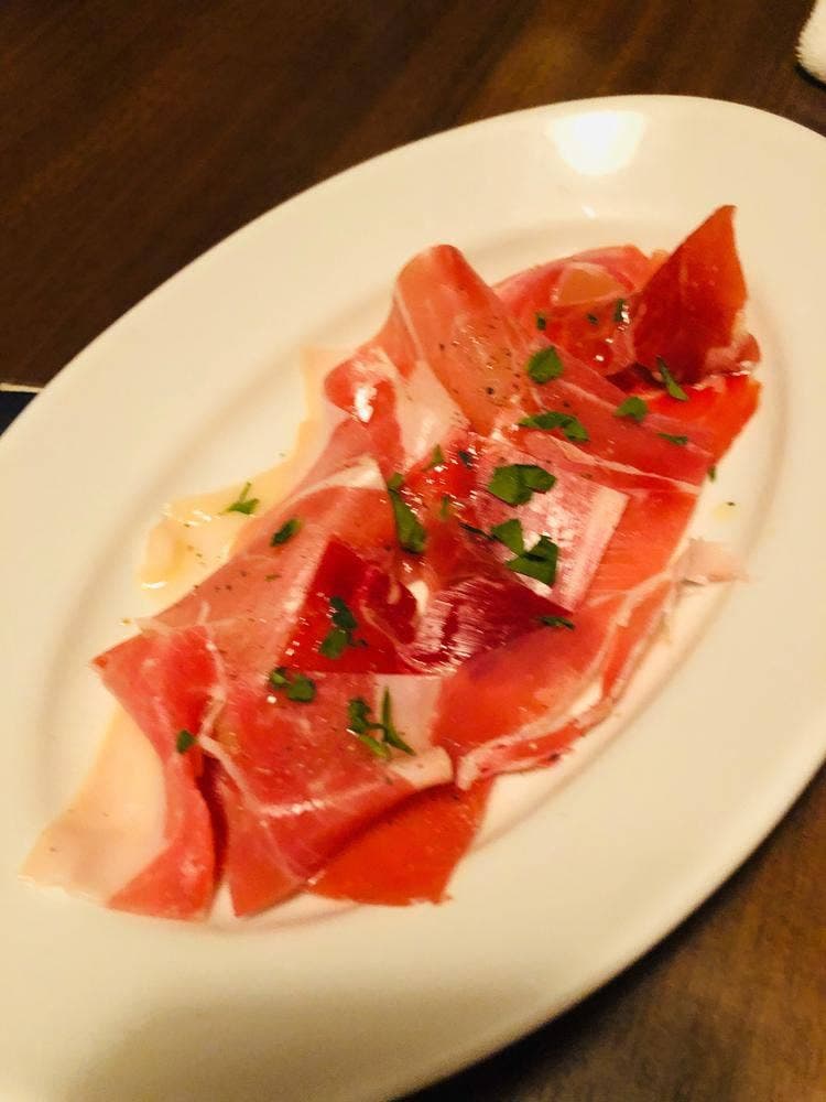 イタリアンバル Salve