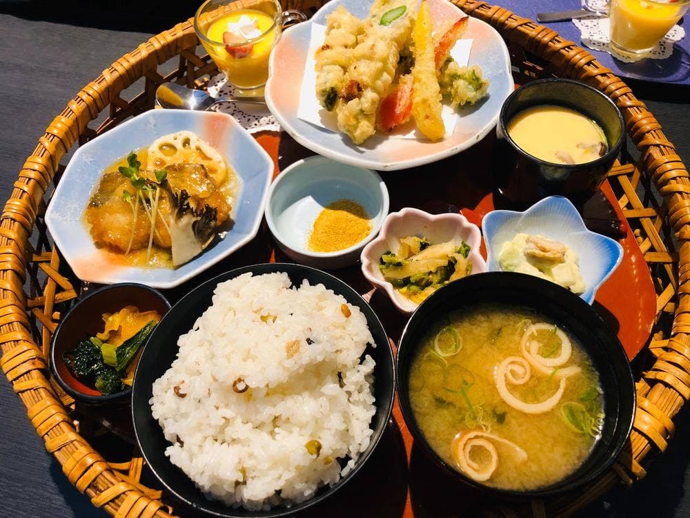 季の屋 高松東バイパス店