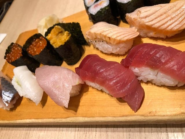 すし屋 銀蔵 新宿フロントタワー店 - サブ画像2