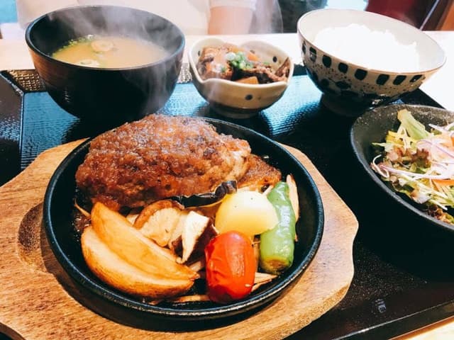 大衆キッチン炭火屋ハッポウ - サブ画像1