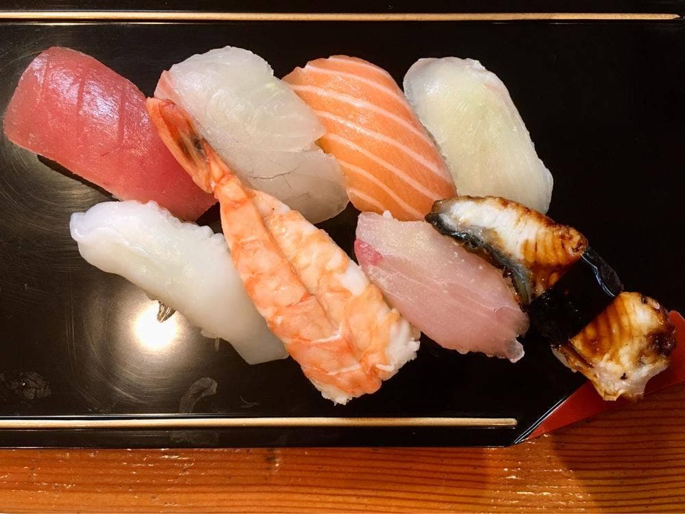 鶴すし 土佐堀店