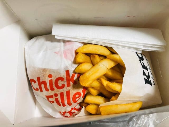 ケンタッキーフライドチキン 三宮阪急駅前店 - サブ画像2