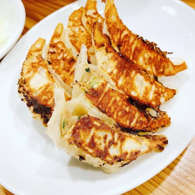 餃子食堂マルケン 西宮北口店 - サブ画像1