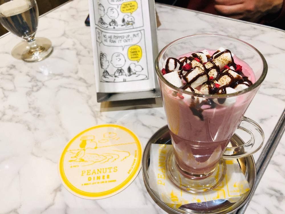 PEANUTS Cafe 神戸