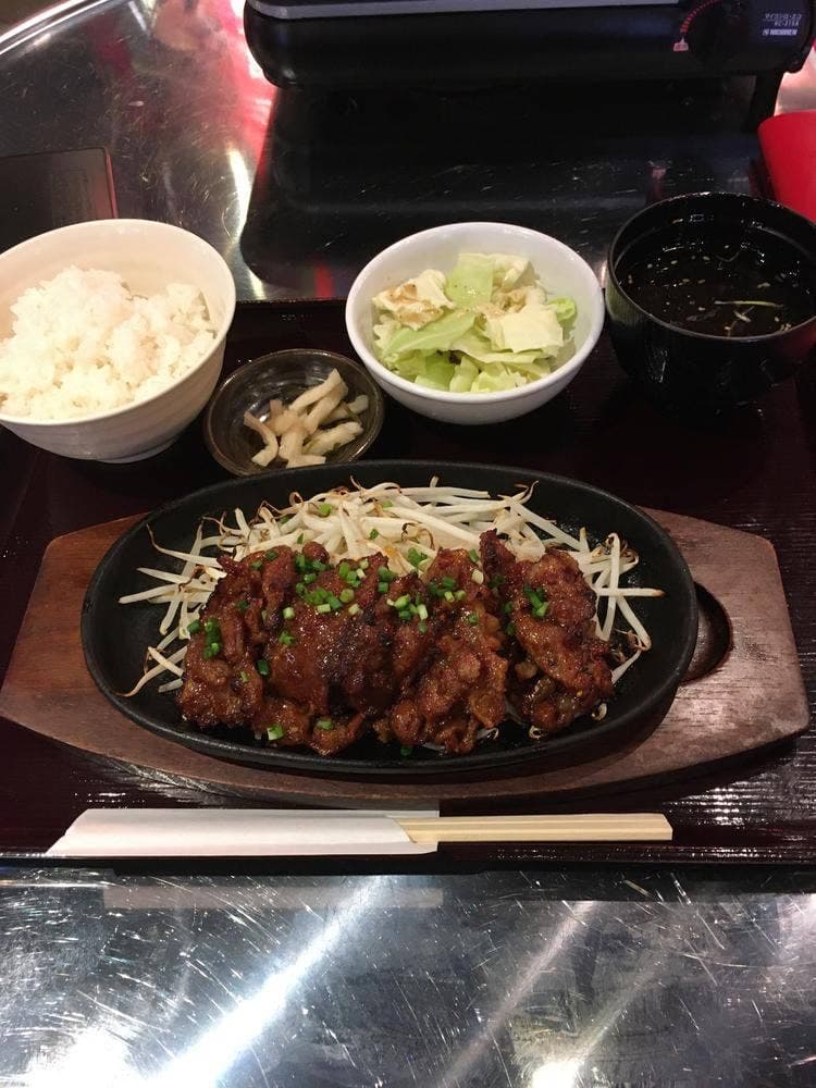 サムギョプサルの美味しいお店 ぶた韓