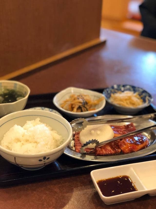 焼肉ダイニングたけおか - サブ画像1