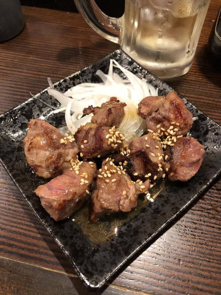 元