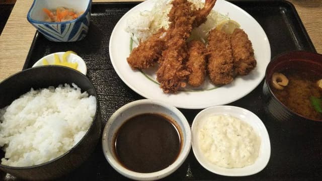てっぽう寿司 湊川店 - サブ画像3