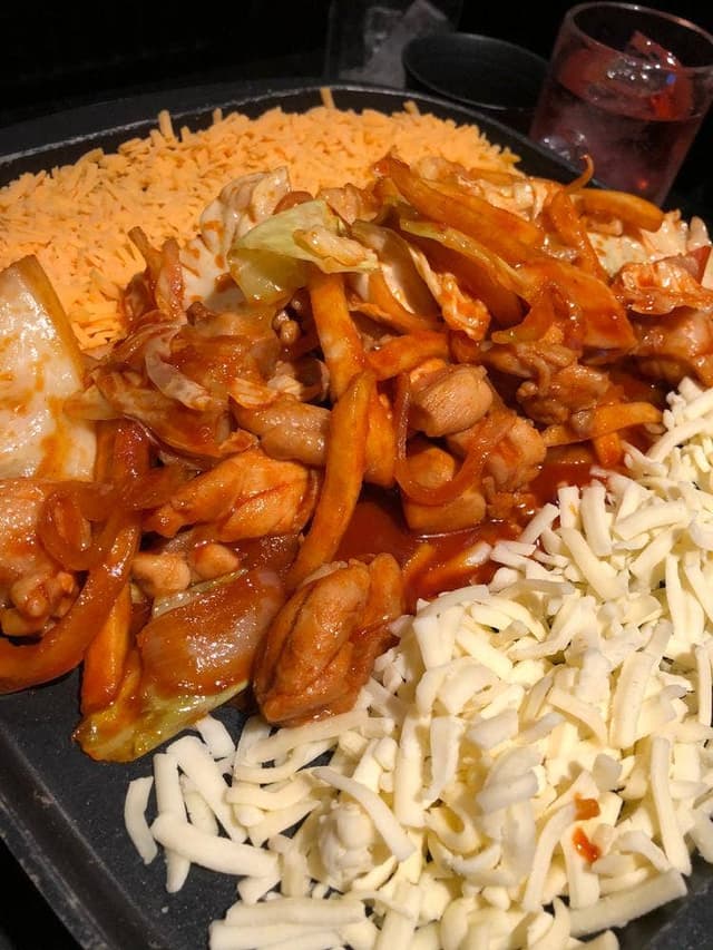 お肉とチーズ Butti's-ブッチーズ- 沼津店 - サブ画像1