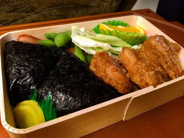 むすびのむさし新幹線店銘品館 - サブ画像2