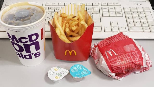 マクドナルド 近鉄東花園駅前店 - サブ画像1