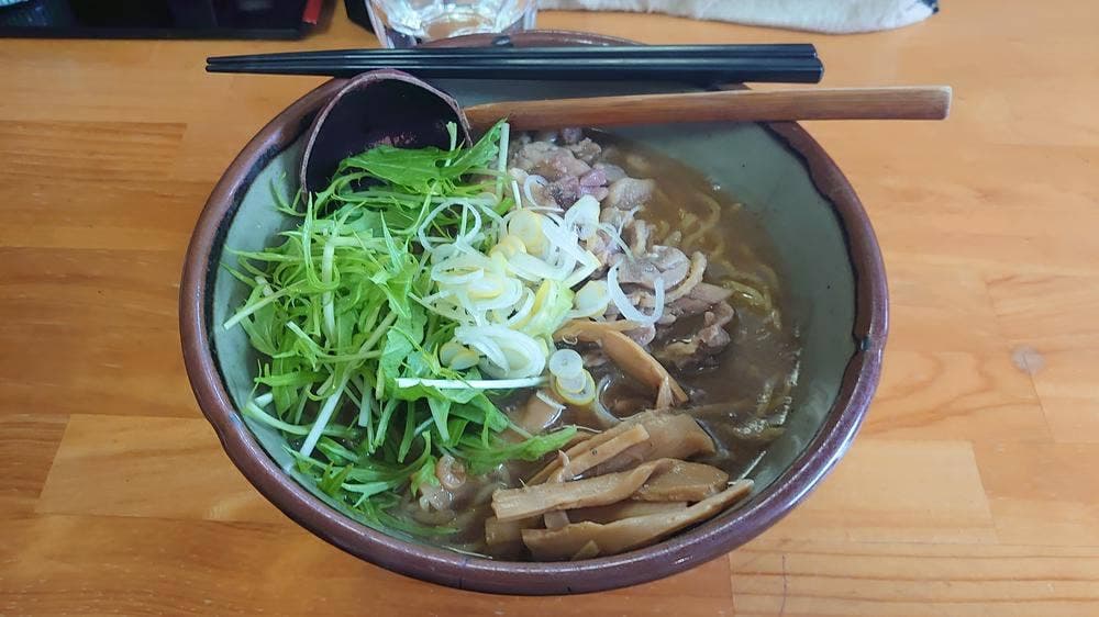 なりきや