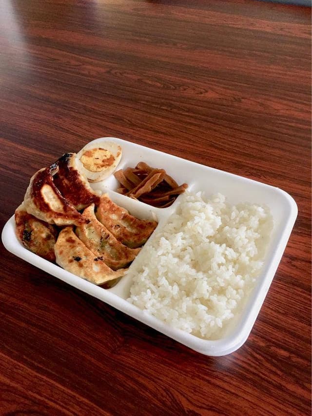 手作り餃子の店 しょうちゃん 八幡宿駅前店 - サブ画像1