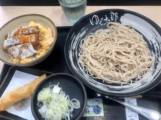 ゆで太郎 もつ次郎 川越鴨田店 - サブ画像3