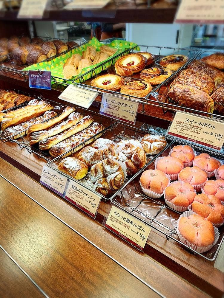 阪急ベーカリー&カフェ イオンタウン菰野店