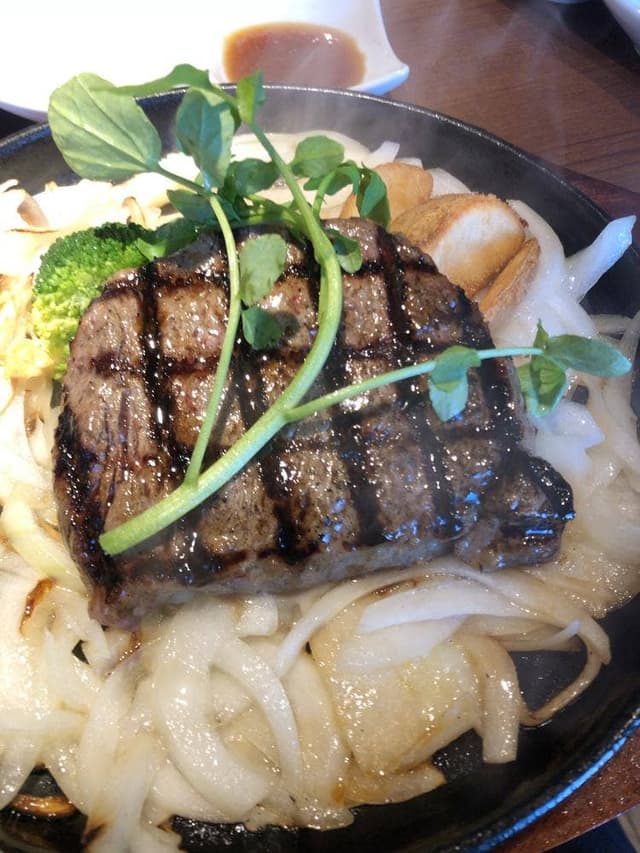 ステーキ食堂gram - サブ画像1