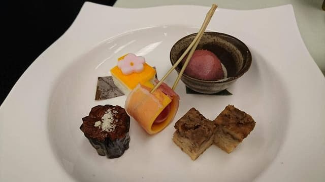 レストラン太郎兵衛 - サブ画像1