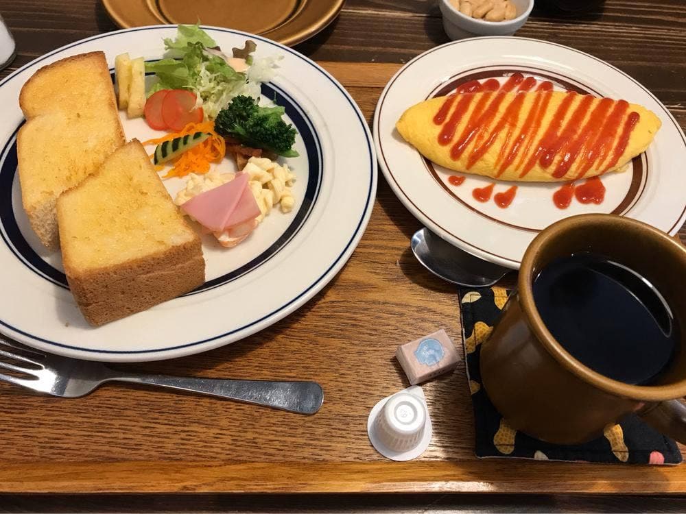 cafe & deli OCCHIALI