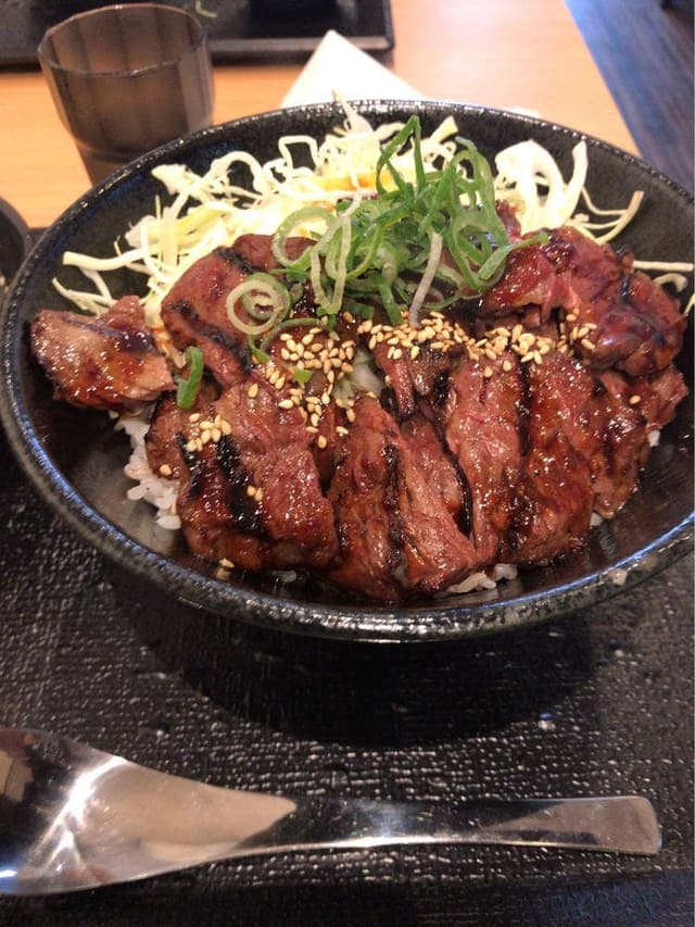 肉丼専門店 岩屋肉劇場 - サブ画像2