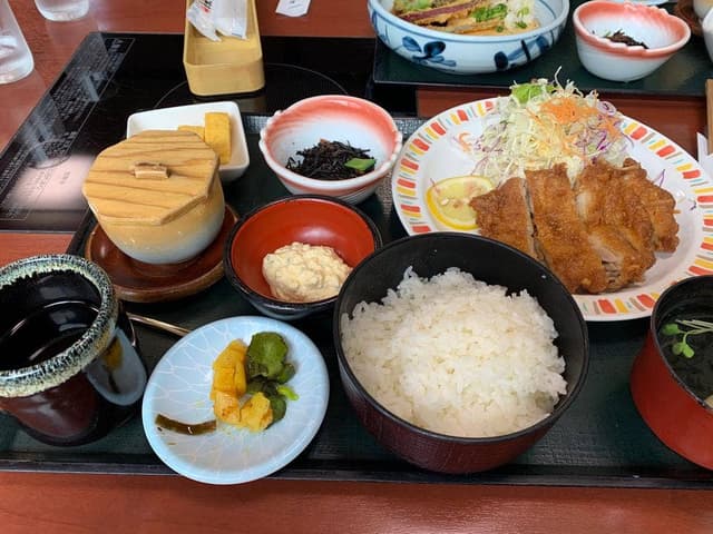 さんぞくや 東福岡店 - サブ画像1