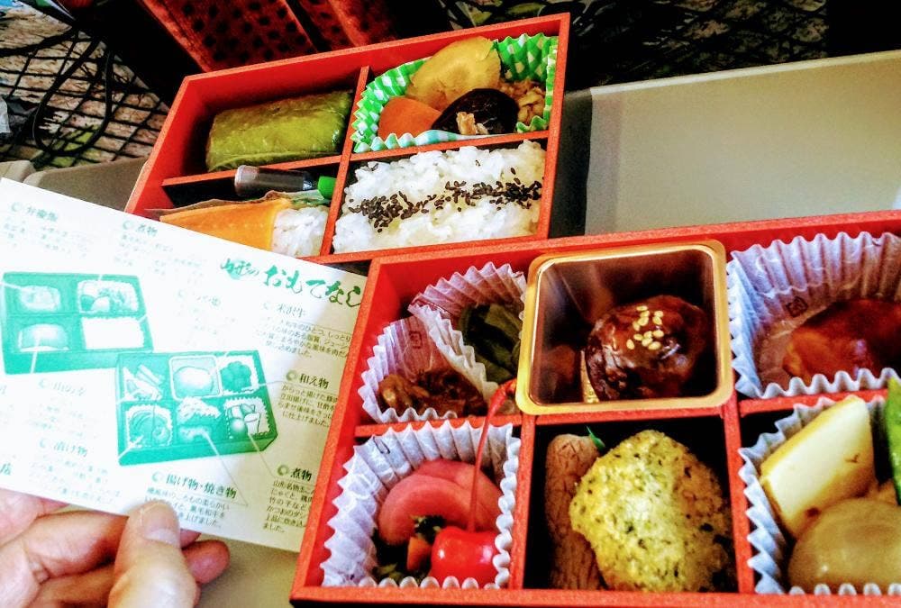 山形駅山形新幹線ホーム売店