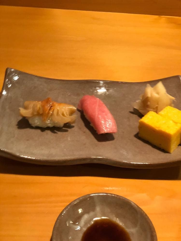 鮨さかと