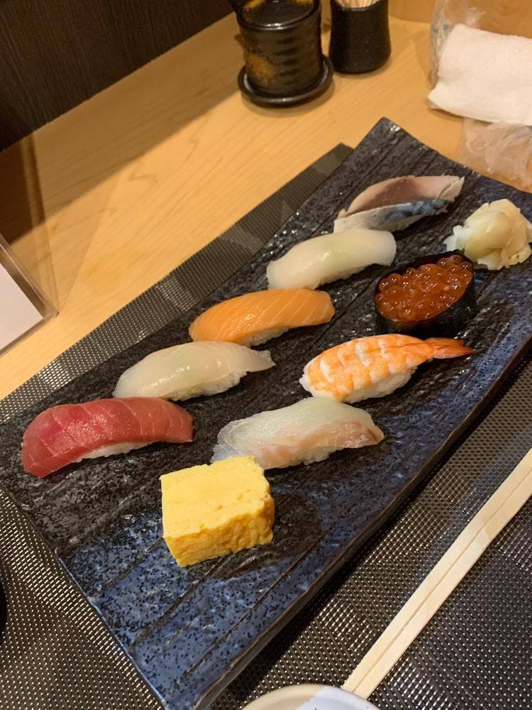 鮨つね