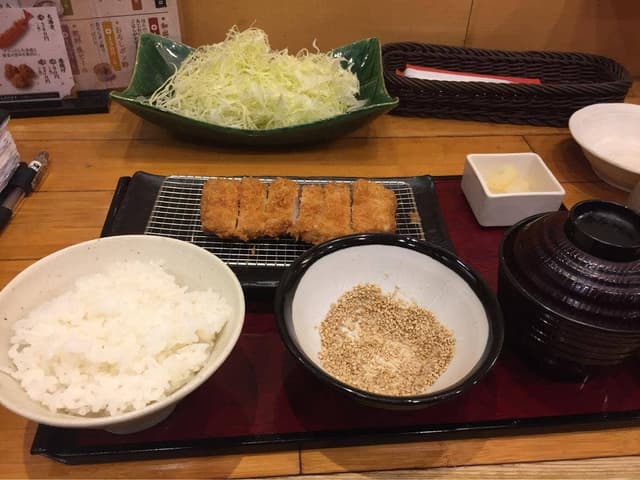 とんかつ新宿さぼてん 海老名ヴィナウォーク店 - サブ画像1