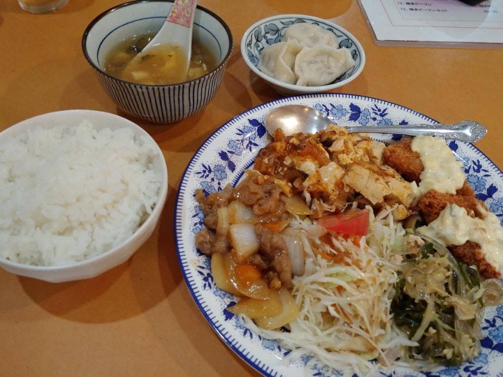 瑛琳