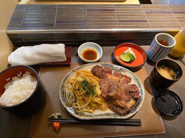 鉄板焼 伊藤 - サブ画像1
