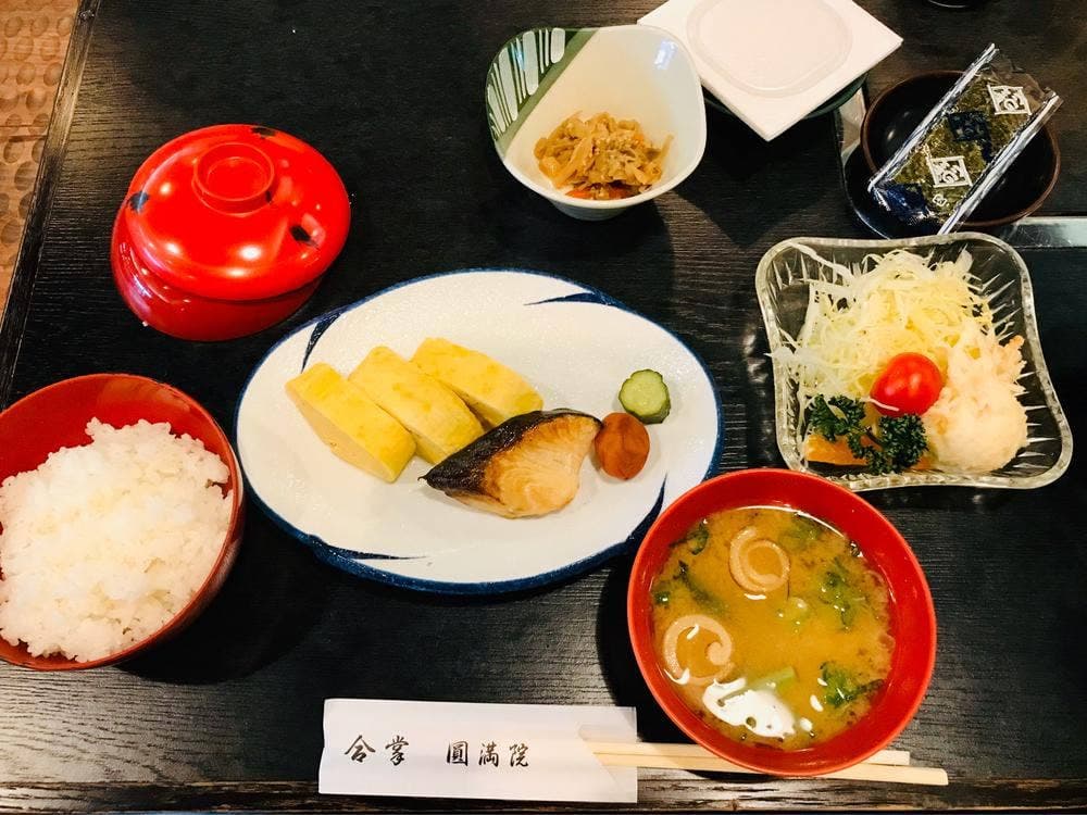 お食事処 圓満院宿坊 三密殿