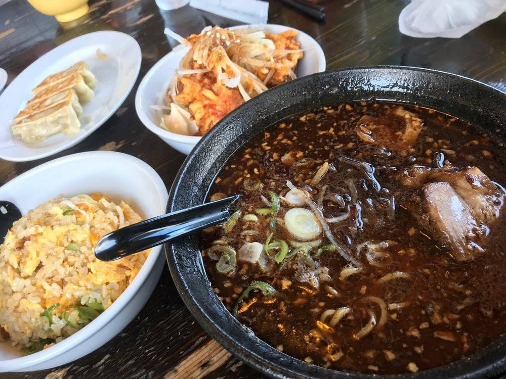 くねくねラーメン 大垣R21店