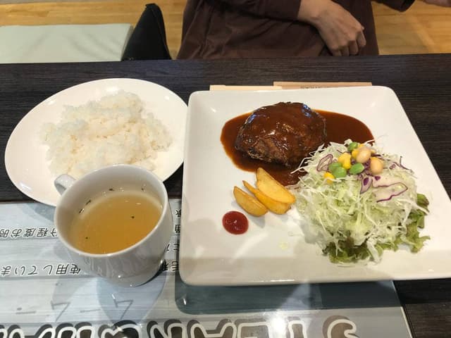 ステーキ&ハンバーグ ムームー - サブ画像2