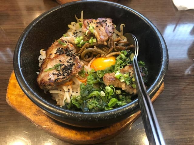 石焼ビビンバ屋 みや御苑 済生会前店 - サブ画像3