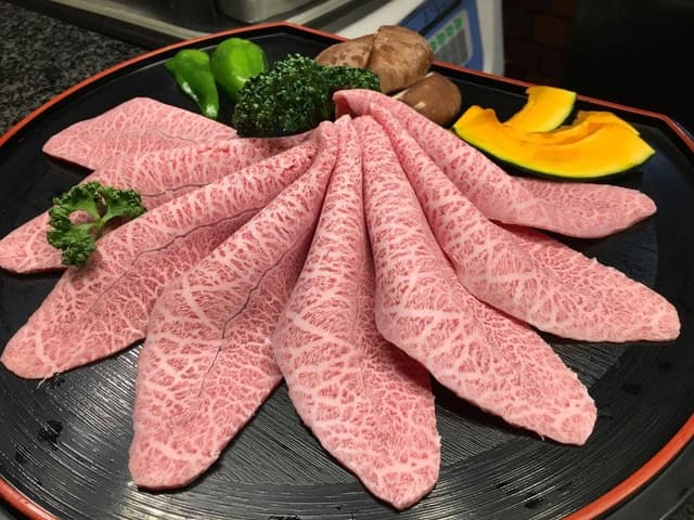 炭火焼肉&ステーキ 萬華 - サブ画像1