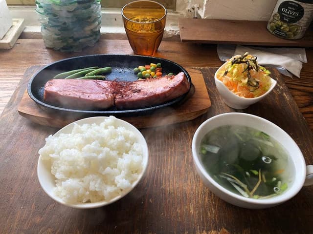 Beach Cafe&Outdoor "ALOHA" - サブ画像2