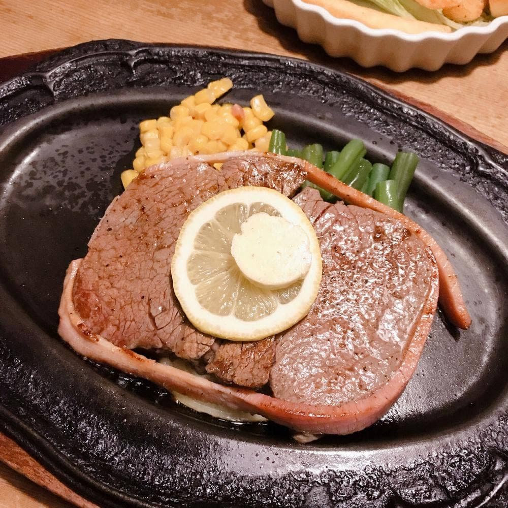 ステーキハウスビーノ