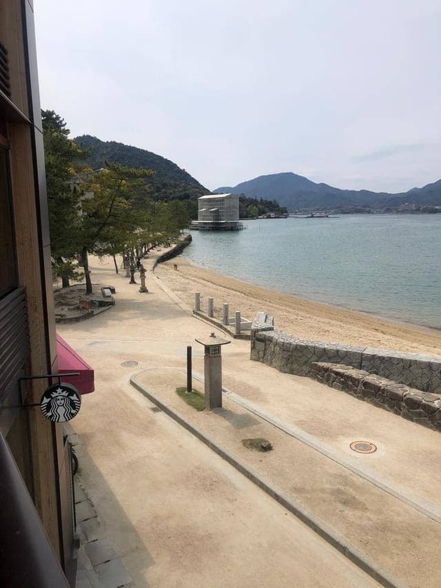 スターバックス コーヒー 厳島表参道店 - サブ画像2