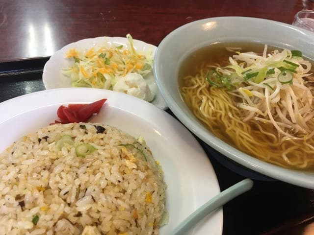 ふぁみりい中華 大王 昭和町店 - サブ画像1