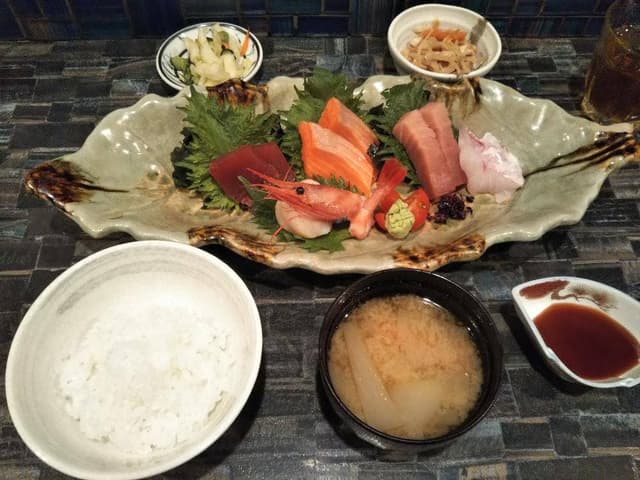 牡蠣とお魚が自慢のお店 リアン - サブ画像3