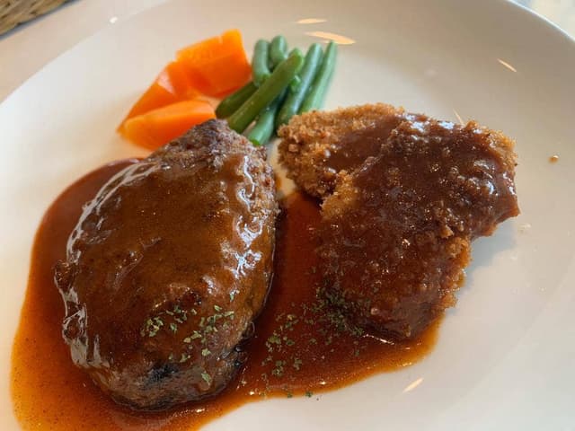 洋食黒毛和牛肉料理 びもん - サブ画像1