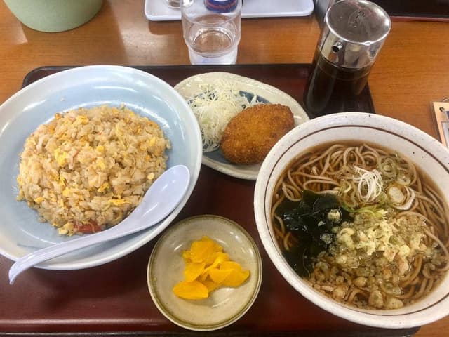 山田うどん 古河中田店 - サブ画像1