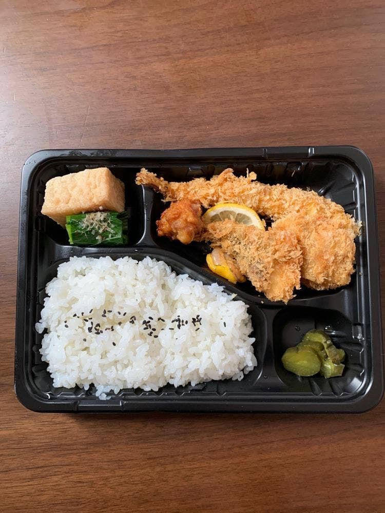 多季や
