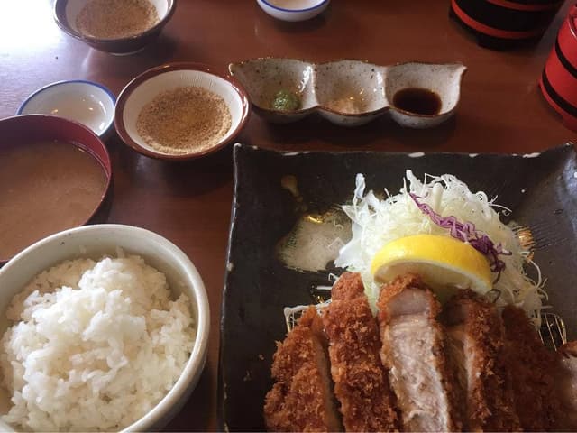 旨いとんかつ だるま家 勝原店 - サブ画像1