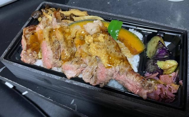 ロイヤルホスト 立石店 - サブ画像1
