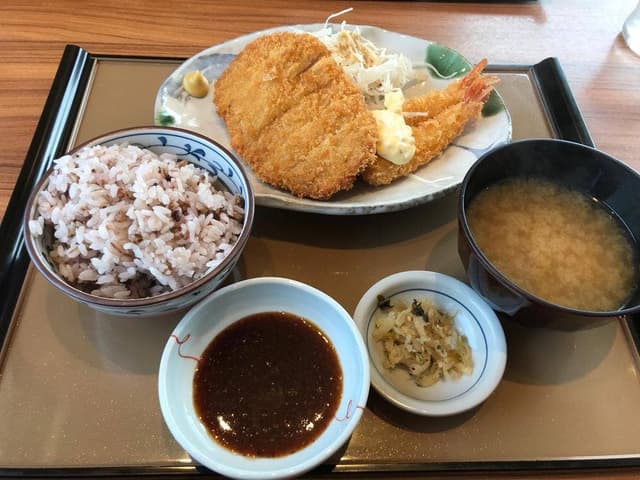 やよい軒 二十四軒店 - サブ画像1
