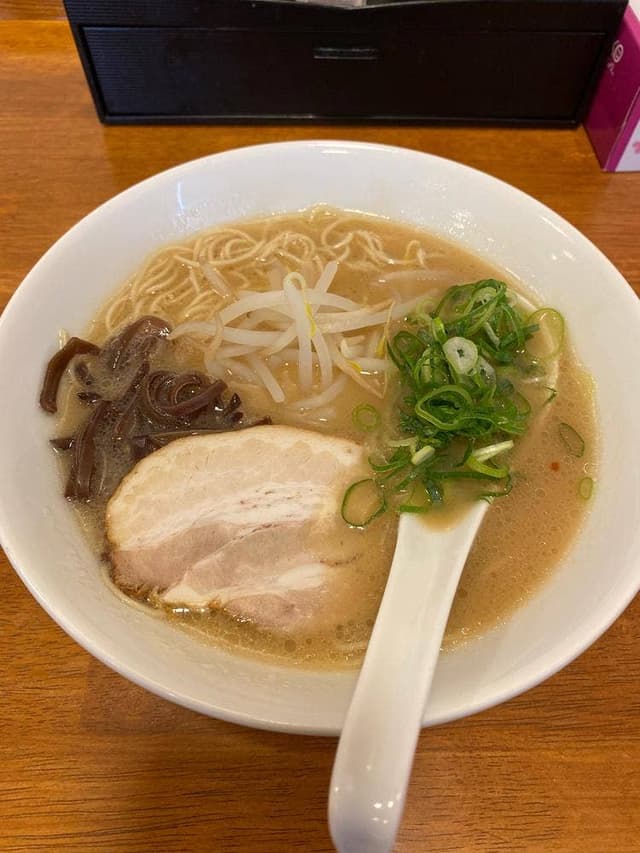 とんこつラーメン まるとん屋 - サブ画像2