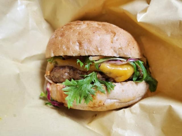 とり鉄 高岡駅前店 - サブ画像1